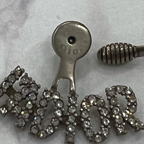 Christian Dior | J’Adior asymmetrical crystal star & bee earrings - Picture 6 of 8